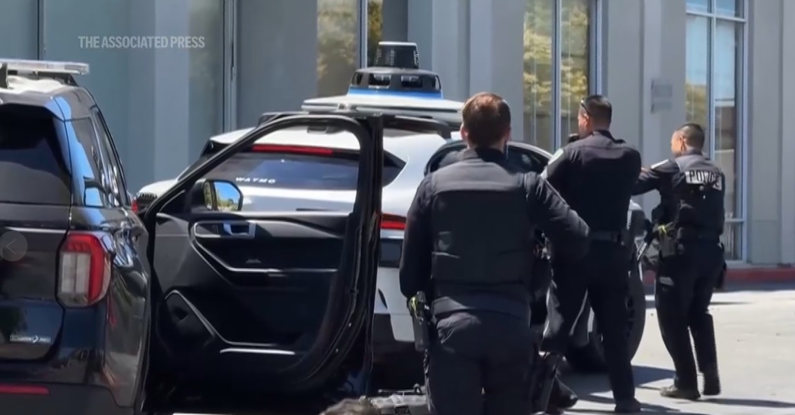 Police detain 2 teens after a joy ride in a Waymo in Northern California